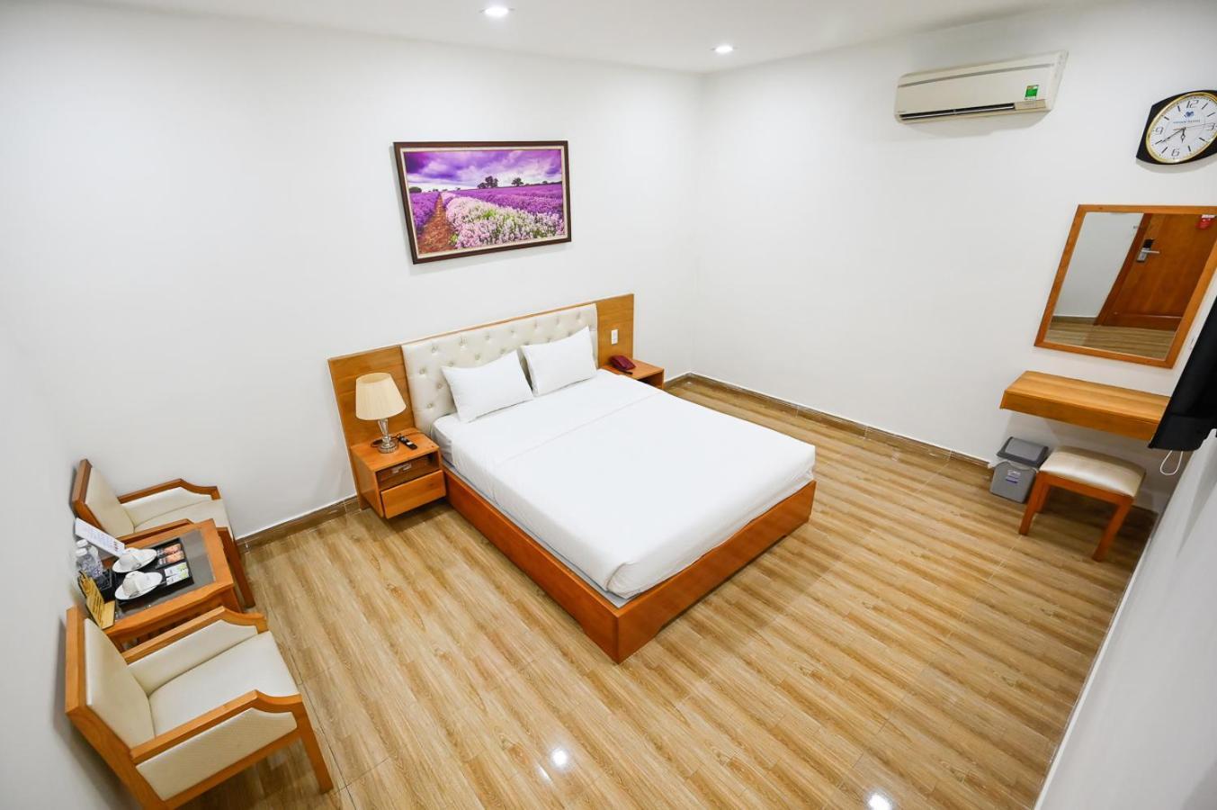 Vivian Airport Hotel Saigon Хошимін Екстер'єр фото