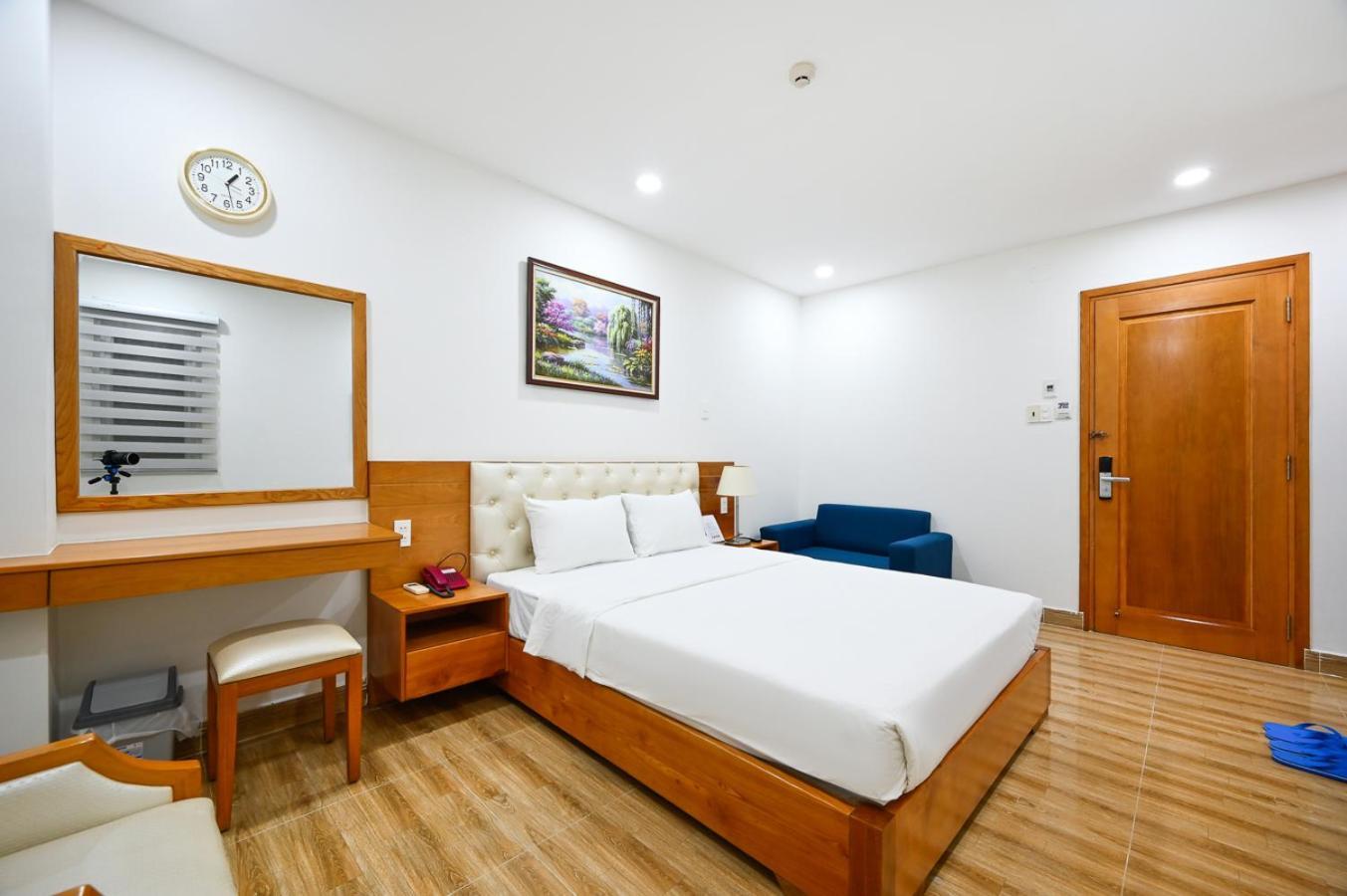 Vivian Airport Hotel Saigon Хошимін Екстер'єр фото